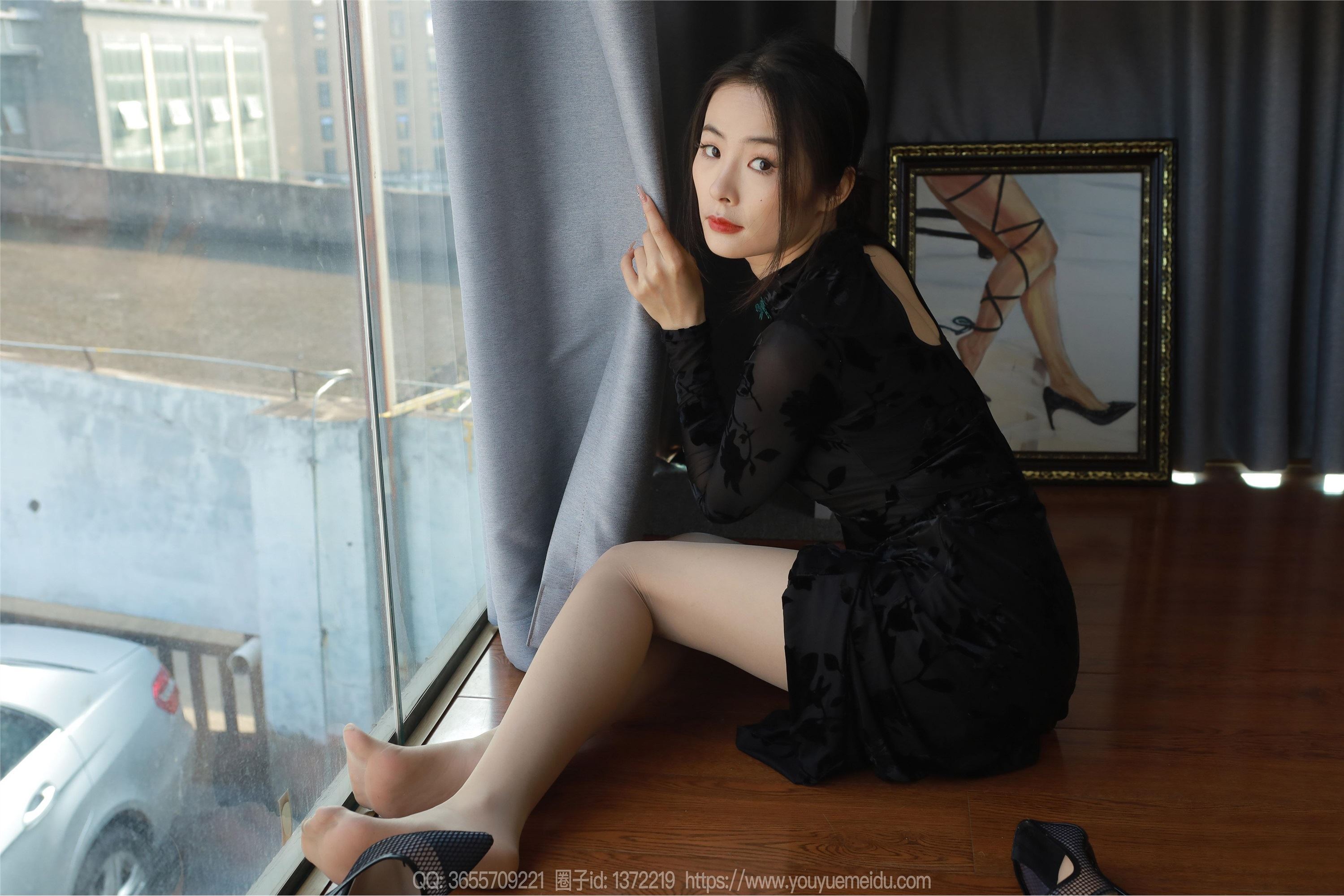 IESS异思趣向  2024.04.10 丝享家 1712 小金《高叉旗袍》